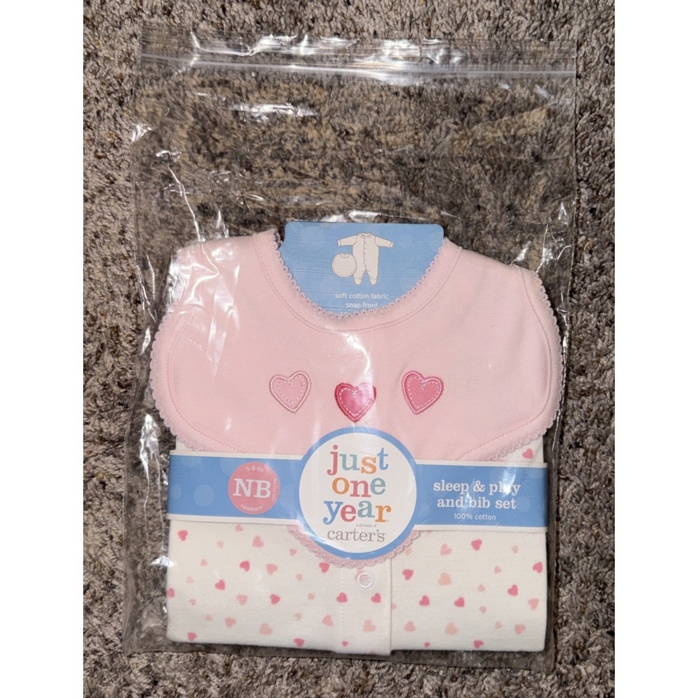 Just One Year A Division Of Carter's Sleep & Play & Bib Set Pink Hearts 2005 Vtg